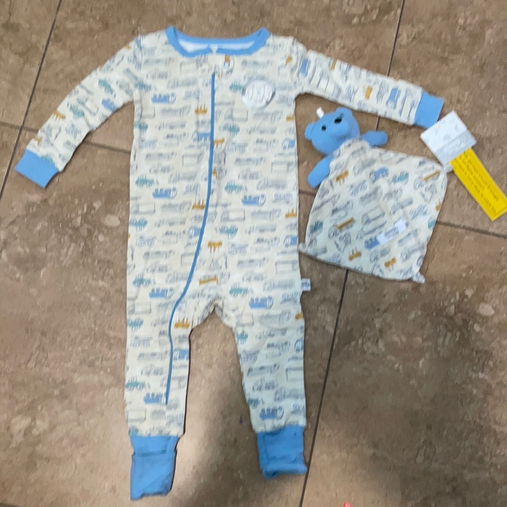 Pajamas 18 months w/Bear